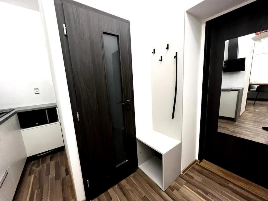 Palackeho Lobby Apartment Olomouc Esterno foto